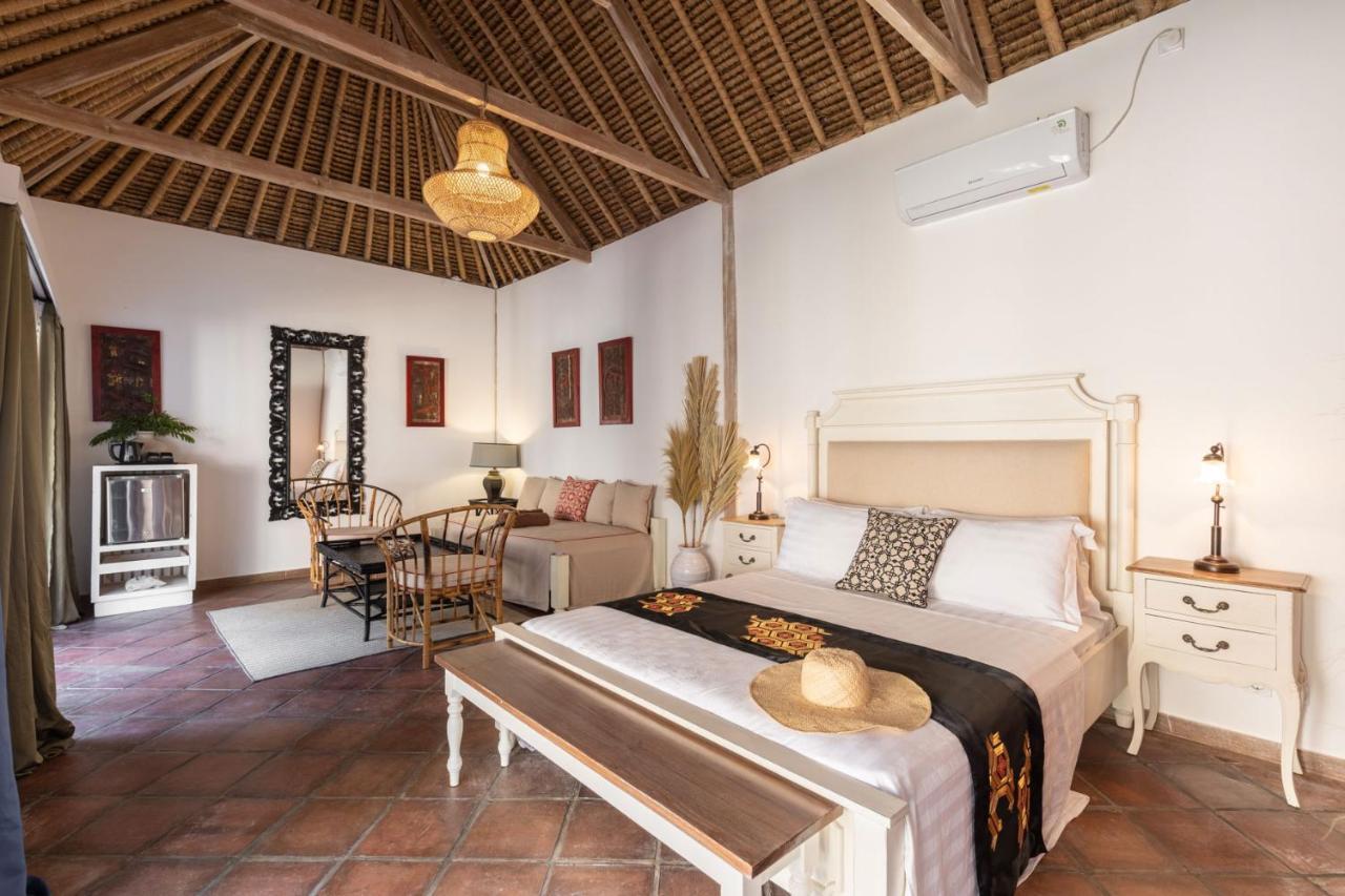 Amahelia Luxury Resort & Restaurant - Гили Ашахан Екстериор снимка