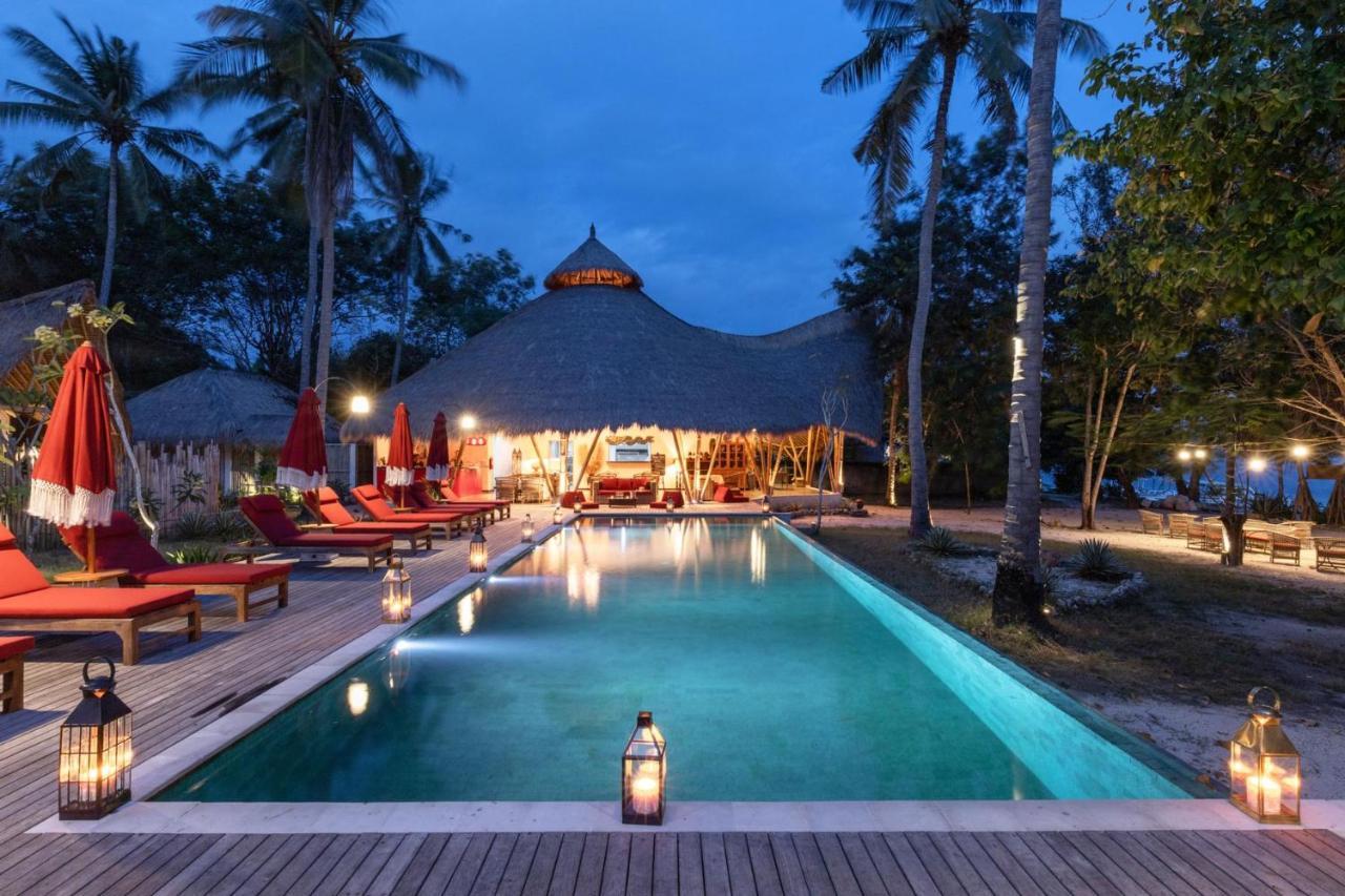 Amahelia Luxury Resort & Restaurant - Гили Ашахан Екстериор снимка